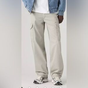 Levi's Men's Cargo Pants in Light Tan-Size 40x30